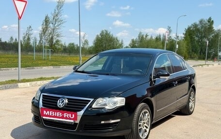 Volkswagen Passat B6, 2006 год, 545 000 рублей, 21 фотография