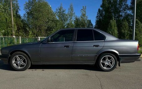 BMW 5 серия, 1989 год, 270 000 рублей, 5 фотография