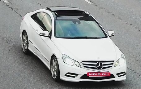 Mercedes-Benz E-Класс, 2012 год, 1 350 000 рублей, 2 фотография