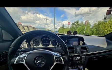 Mercedes-Benz E-Класс, 2012 год, 1 350 000 рублей, 10 фотография