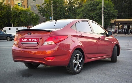 Hyundai Solaris II рестайлинг, 2014 год, 880 000 рублей, 9 фотография