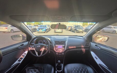 Hyundai Solaris II рестайлинг, 2014 год, 880 000 рублей, 26 фотография