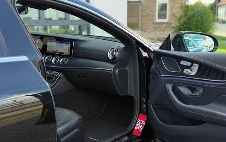 Mercedes-Benz CLS, 2022 год, 5 400 000 рублей, 13 фотография