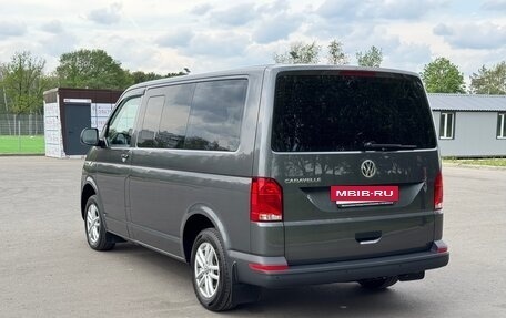 Volkswagen Caravelle T6 рестайлинг, 2020 год, 4 750 000 рублей, 3 фотография