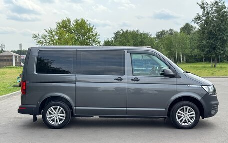 Volkswagen Caravelle T6 рестайлинг, 2020 год, 4 750 000 рублей, 6 фотография
