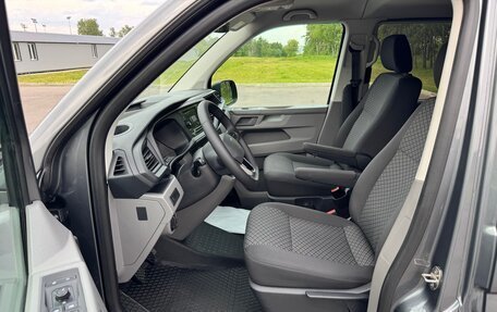 Volkswagen Caravelle T6 рестайлинг, 2020 год, 4 750 000 рублей, 10 фотография