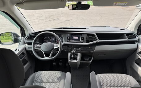 Volkswagen Caravelle T6 рестайлинг, 2020 год, 4 750 000 рублей, 22 фотография