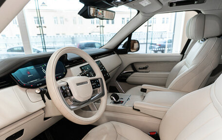 Land Rover Range Rover IV рестайлинг, 2024 год, 31 490 000 рублей, 27 фотография