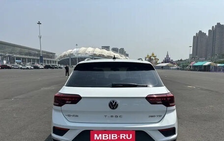 Volkswagen T-Roc I, 2022 год, 1 760 000 рублей, 6 фотография