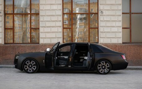 Rolls-Royce Ghost Series II рестайлинг, 2021 год, 30 000 000 рублей, 21 фотография
