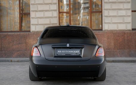 Rolls-Royce Ghost Series II рестайлинг, 2021 год, 30 000 000 рублей, 20 фотография