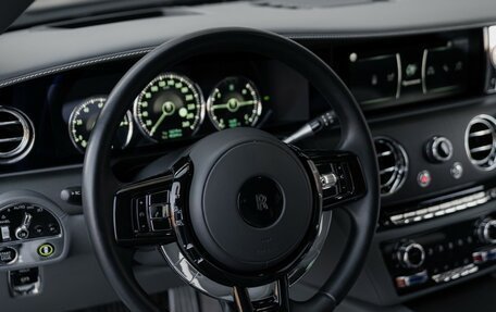 Rolls-Royce Ghost Series II рестайлинг, 2021 год, 30 000 000 рублей, 24 фотография