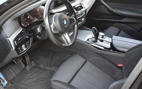 BMW 5 серия, 2019 год, 4 250 000 рублей, 8 фотография
