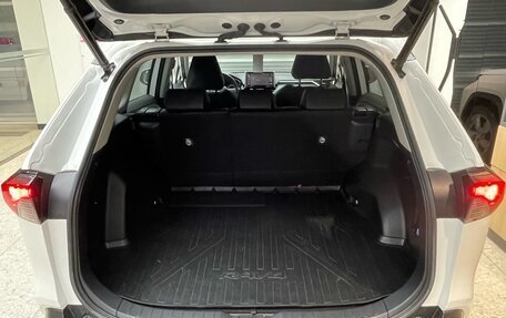 Toyota RAV4, 2022 год, 3 499 000 рублей, 40 фотография