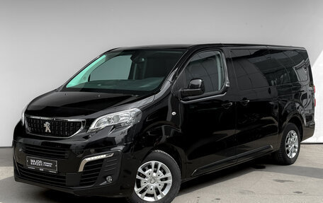 Peugeot Traveller I, 2021 год, 2 645 000 рублей, 1 фотография