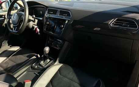 Volkswagen Tiguan II, 2019 год, 2 718 000 рублей, 17 фотография