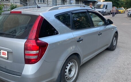 KIA cee'd I рестайлинг, 2009 год, 510 000 рублей, 2 фотография