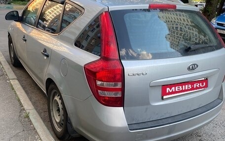 KIA cee'd I рестайлинг, 2009 год, 510 000 рублей, 3 фотография