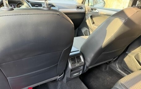 Volkswagen Tiguan II, 2021 год, 1 850 000 рублей, 11 фотография