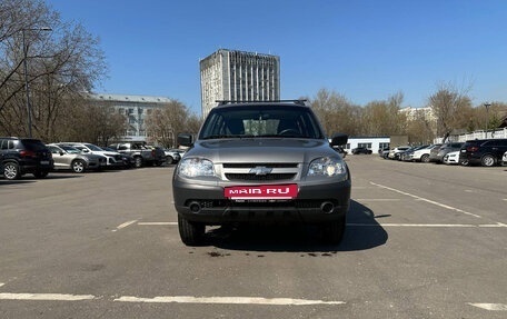 Chevrolet Niva I рестайлинг, 2018 год, 800 000 рублей, 3 фотография