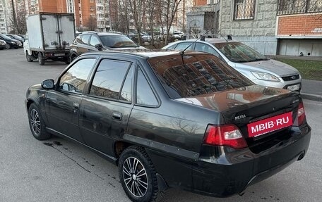Daewoo Nexia I рестайлинг, 2011 год, 100 000 рублей, 2 фотография