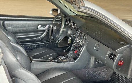 Mercedes-Benz SLK-Класс, 2002 год, 999 999 рублей, 14 фотография