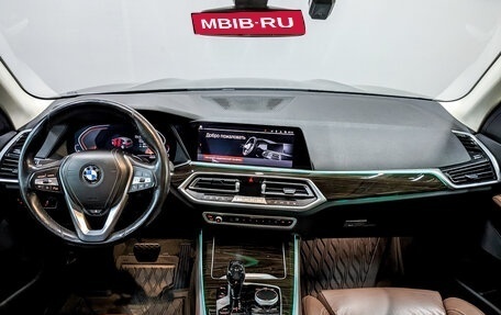 BMW X5, 2020 год, 6 090 000 рублей, 14 фотография