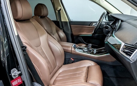 BMW X5, 2020 год, 6 090 000 рублей, 24 фотография