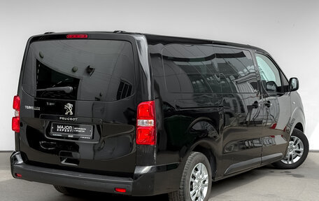Peugeot Traveller I, 2021 год, 2 645 000 рублей, 5 фотография