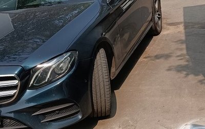 Mercedes-Benz E-Класс, 2017 год, 2 850 000 рублей, 1 фотография