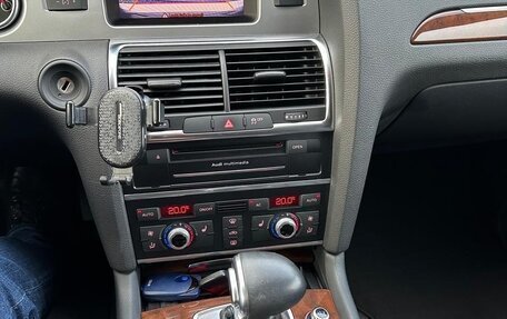 Audi Q7, 2012 год, 2 200 000 рублей, 13 фотография