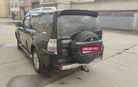 Mitsubishi Pajero IV, 2010 год, 1 750 000 рублей, 6 фотография