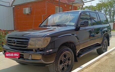 Toyota Land Cruiser 100 рестайлинг 2, 2006 год, 1 650 000 рублей, 12 фотография