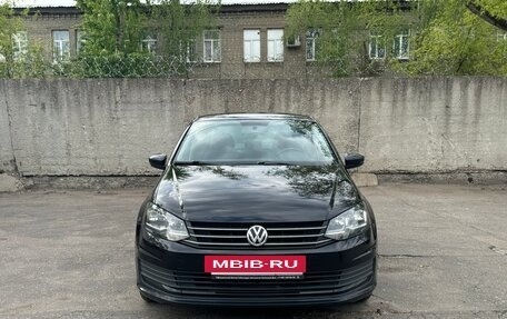 Volkswagen Polo VI (EU Market), 2019 год, 1 250 000 рублей, 2 фотография