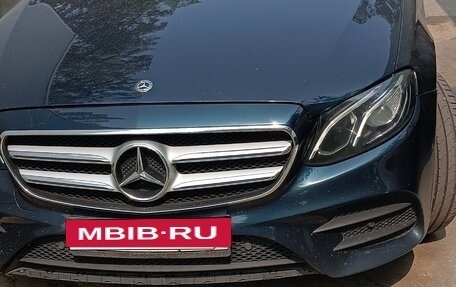 Mercedes-Benz E-Класс, 2017 год, 2 850 000 рублей, 2 фотография