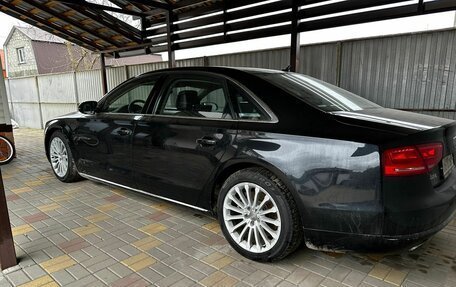 Audi A8, 2011 год, 1 700 000 рублей, 3 фотография