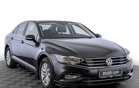 Volkswagen Passat B8 рестайлинг, 2020 год, 2 400 000 рублей, 3 фотография