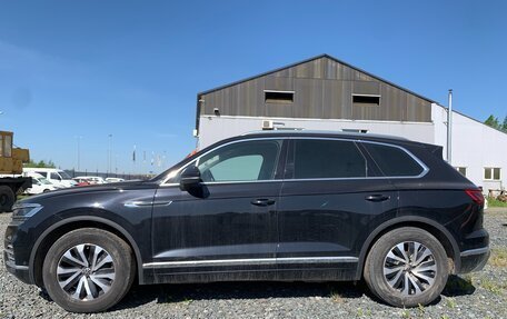 Volkswagen Touareg III, 2021 год, 6 745 000 рублей, 2 фотография