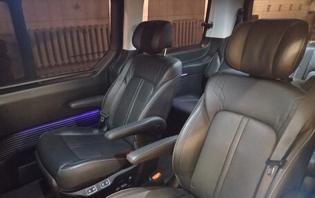Hyundai Staria, 2021 год, 4 940 000 рублей, 19 фотография
