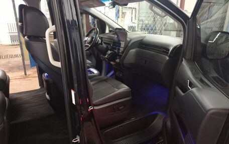Hyundai Staria, 2021 год, 4 940 000 рублей, 22 фотография