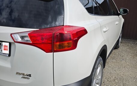 Toyota RAV4, 2013 год, 2 197 000 рублей, 7 фотография