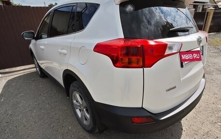 Toyota RAV4, 2013 год, 2 197 000 рублей, 8 фотография