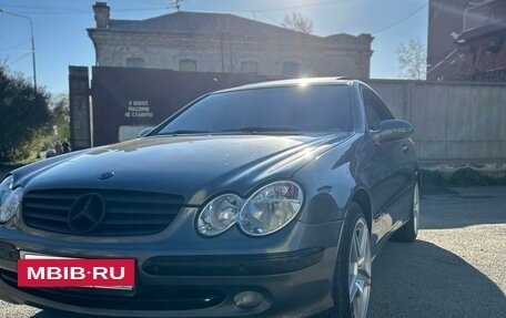 Mercedes-Benz CLK-Класс, 2003 год, 900 000 рублей, 7 фотография