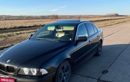 BMW 5 серия, 2002 год, 850 000 рублей, 13 фотография