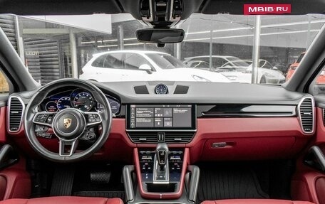 Porsche Cayenne III, 2020 год, 7 250 000 рублей, 28 фотография