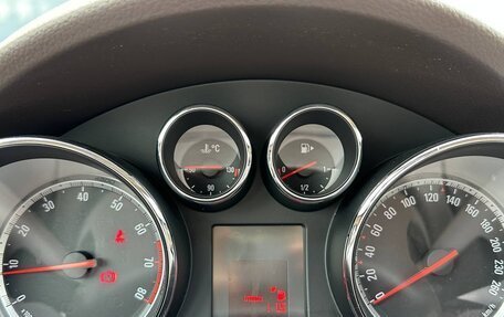 Opel Insignia II рестайлинг, 2012 год, 895 000 рублей, 10 фотография