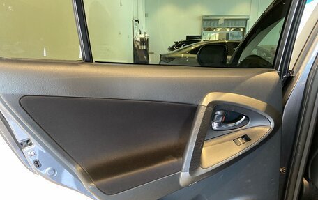 Toyota RAV4, 2011 год, 1 400 000 рублей, 8 фотография