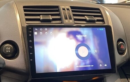 Toyota RAV4, 2011 год, 1 400 000 рублей, 14 фотография