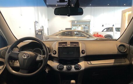 Toyota RAV4, 2011 год, 1 400 000 рублей, 22 фотография