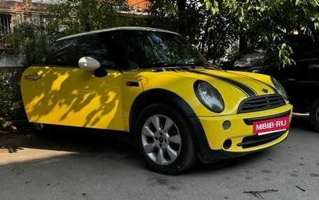 MINI Hatch, 2005 год, 650 000 рублей, 3 фотография